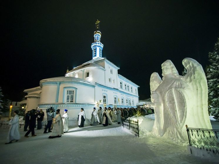 Дополнительные парковки откроют в день Крещения Господня в Раифе