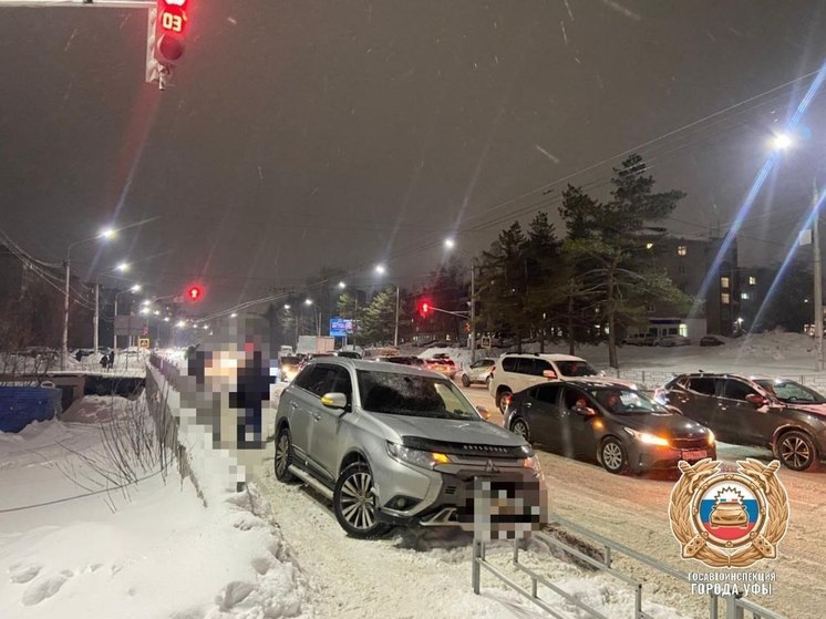 В Уфе иномарка во время ДТП сбила пешехода