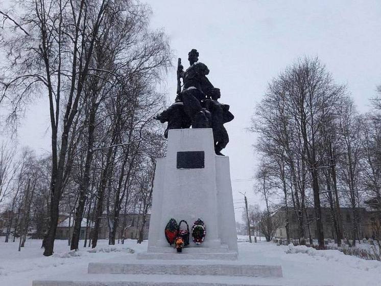 В Осташковском округе Тверской области отмечают 83-ю годовщину освобождения территории от фашистов