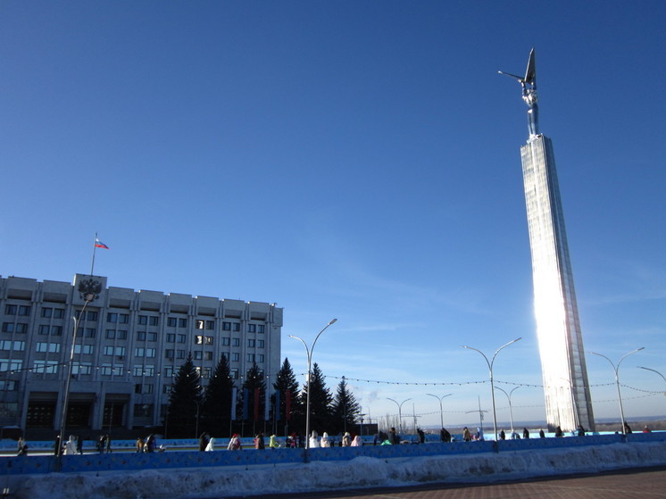 Один из вопросов, который сегодня интересует жителей Самарской области, достижима ли в принципе цель, обозначенная губернатором Вячеславом Федорищевым – вернуть регион в число лидеров в стране в стране и по качеству жизни, и по объему экономики