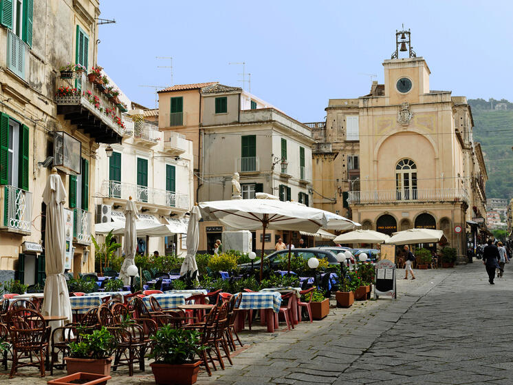 Теперь придется удостоверять свою личность