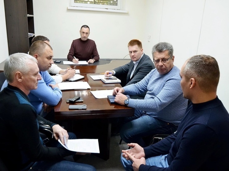 Виктор Тепляков обсудил проблемы жителей ТОС «Гагаринский» на личном приёме