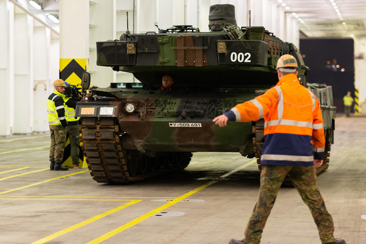 Политолог Краснов оценил подготовку Стокгольма к войне с Россией