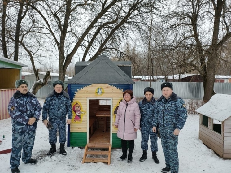 Сотрудники ивановского УФСИН помогли в благоустройстве ивановского детсада