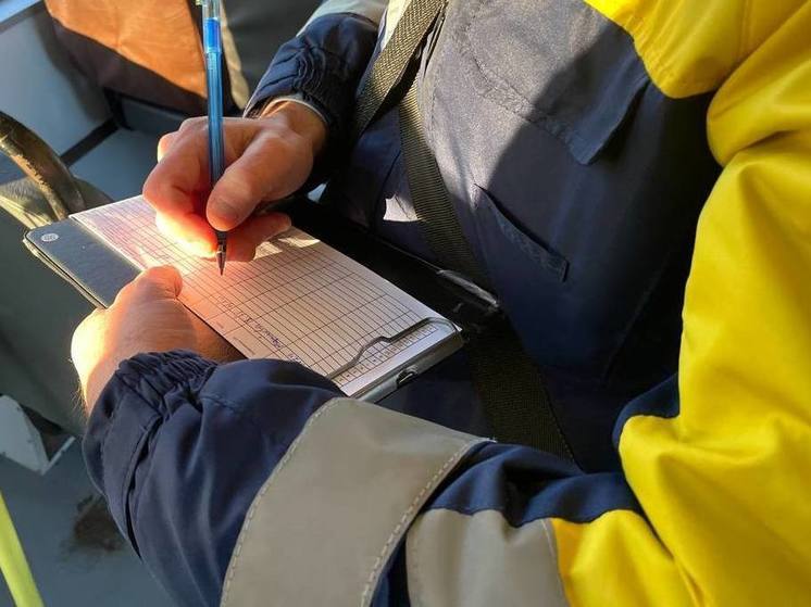 Суды оштрафовали 45 новгородцев за курение в запрещенных местах