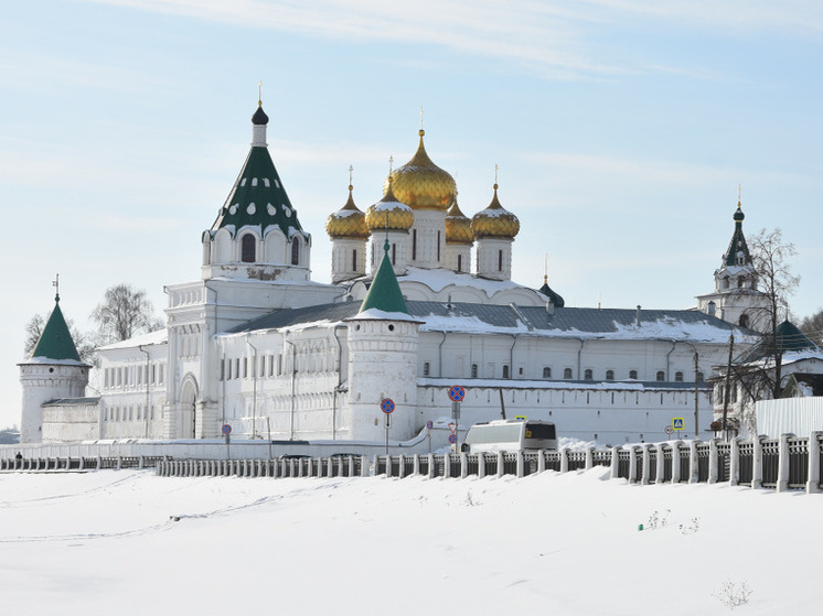 В Костроме на подъездах к крещенским купелям ограничат движение транспорта