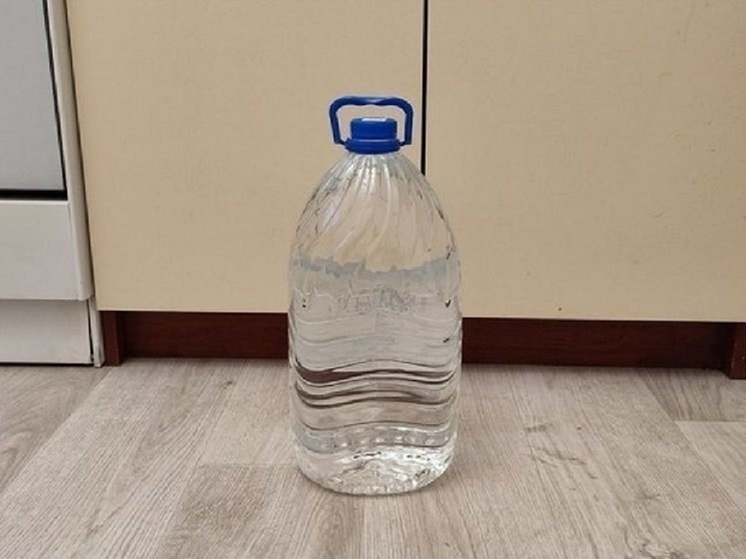 В Губкинском нашли и наказали виновных в загрязнении краской водопровода