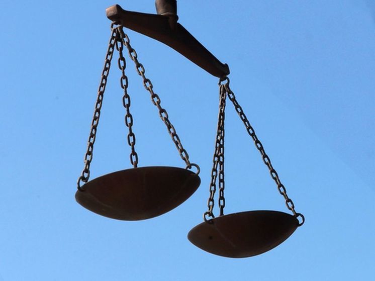 СМИ: суды России ведут десятки исков подрядчиков к компании Бакальчука