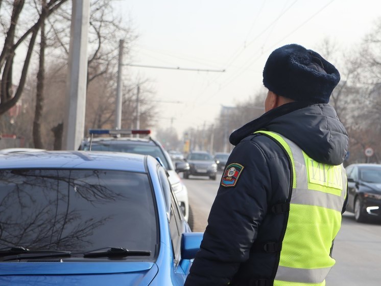 Более 2 тысяч машин за неделю попали на штрафстоянку в Кыргызстане