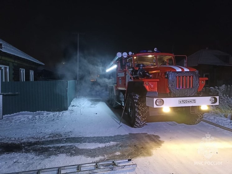 В Хакасии на загадочном пожаре нашли погибшего мужчину