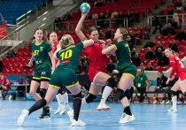 Астраханская гандбольная команда «Астраханочка» продемонстрировала впечатляющую игру, одержав разгромную победу над краснодарской «Кубанью» в домашнем матче