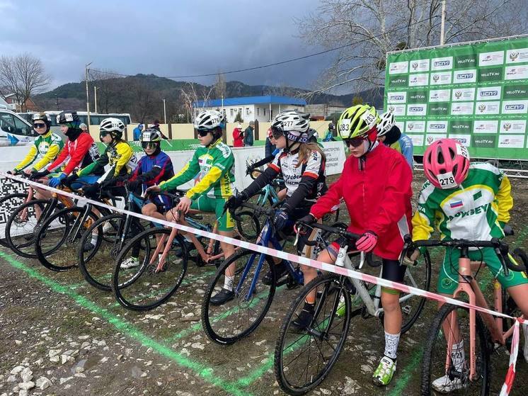 У Подмосковья 2 медали на турнире по велокроссу в Краснодарском крае