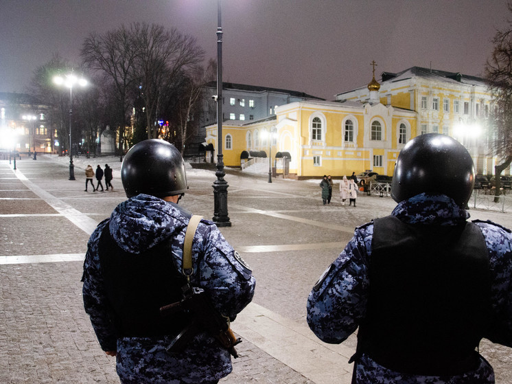 Нежелающего уходить из пиццерии дебошира задержали в Пензе