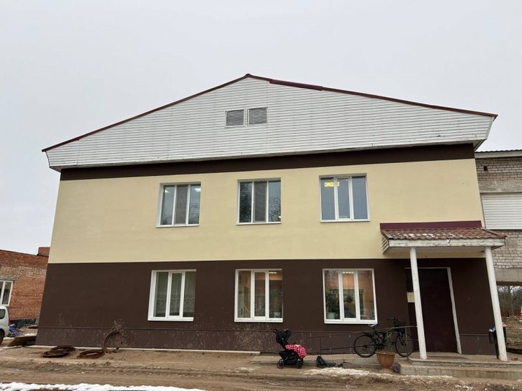 В Гдове завершился капитальный ремонт в здании поликлиники