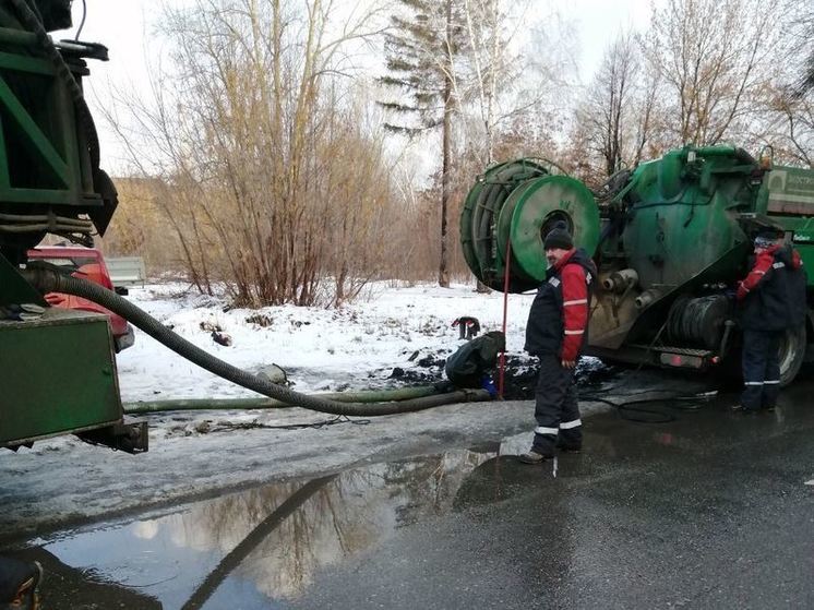 В Пензе восстановлена работа канализационного коллектора на улице Насосной