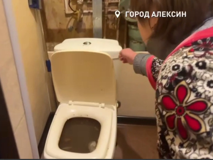 В Алексине после вмешательства Народного фронта починили канализацию