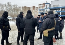 Сотрудники полиции отдела № 3 Кировского района Екатеринбурга провели рейды в точках общепита, которые расположены в торговых центрах на улицах Сулимова и Блюхера