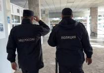 Транспортные полицейские задержали на привокзальной площади железнодорожного вокзала в Чите жителя Забайкальского края, у которого в сумке находилась бутылка с маслом каннабиса