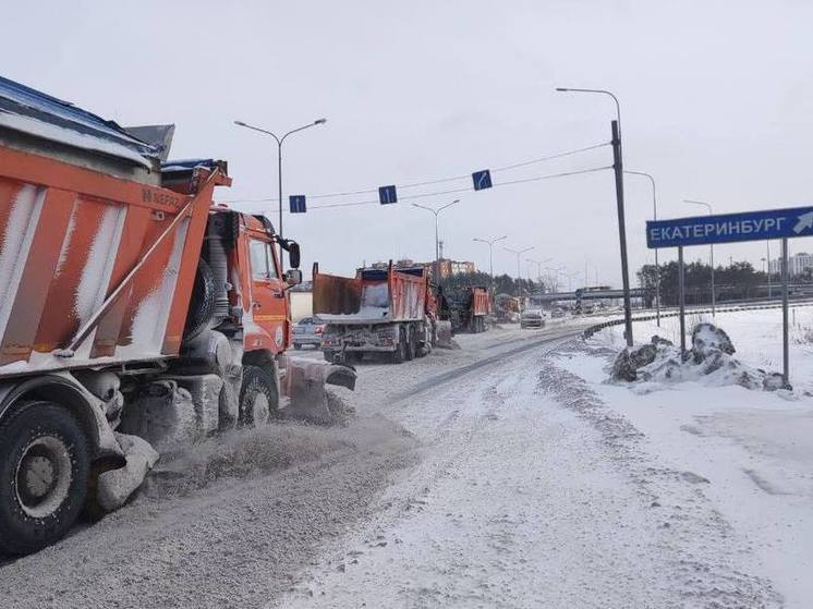 В Тюменской области продолжаются метели с позёмкой