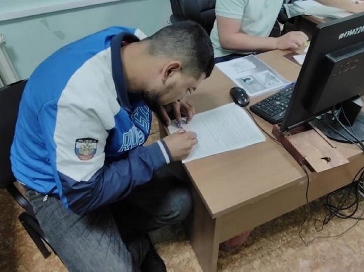 Амнистия для мигрантов: иностранцам в Приморье предлагают выйти из тени