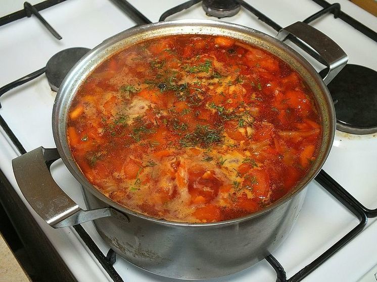 «Борщевой набор» в России за год подорожал на 25-32%