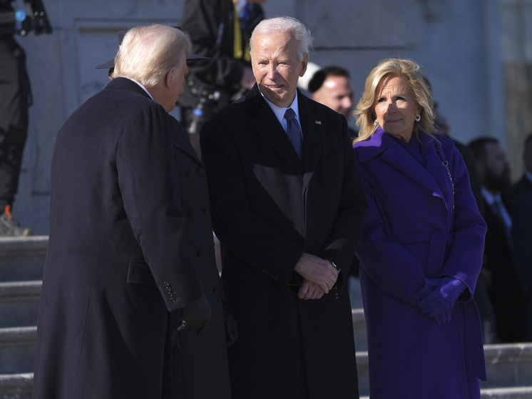 Трамп намекнул Байдену на возмездие в загадочном предупреждении о “помиловании себя”