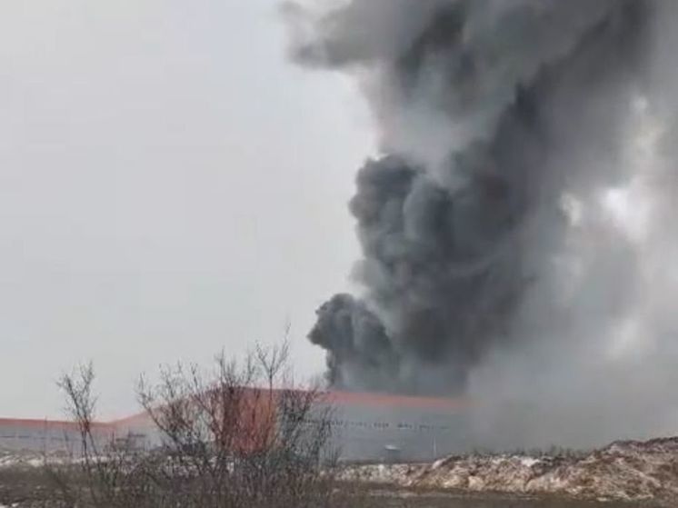 Предположительно склады в эти минуты горят в округе Клин