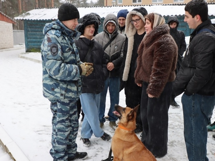 Тверские студенты познакомились со службой в полиции