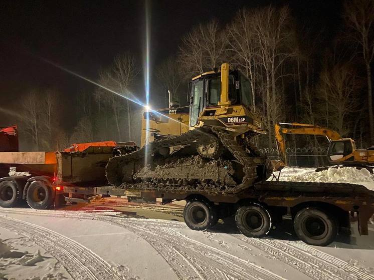 Во время ночного рейда у эконарушителей в Койрово изъяли бульдозер