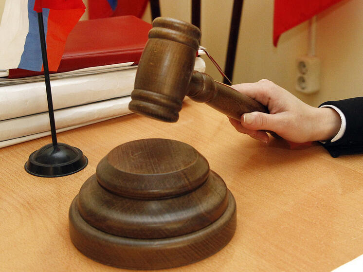 Осужден подросток-«зацепер», напавший на машиниста электрички