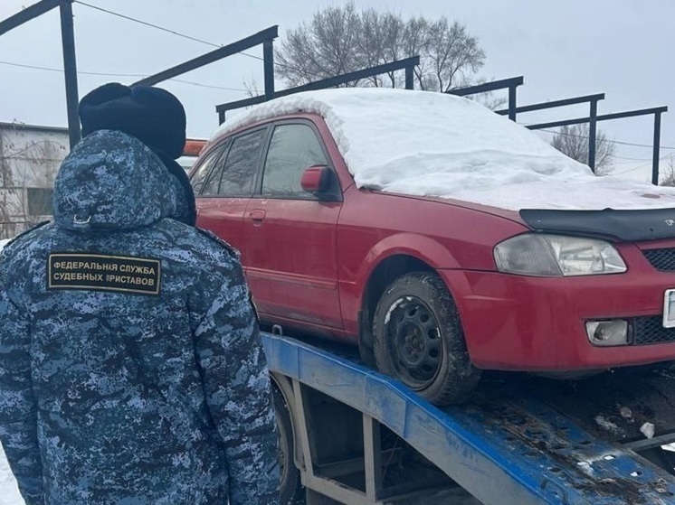 Приставы Хакасии пересчитали конфискованные автомобили