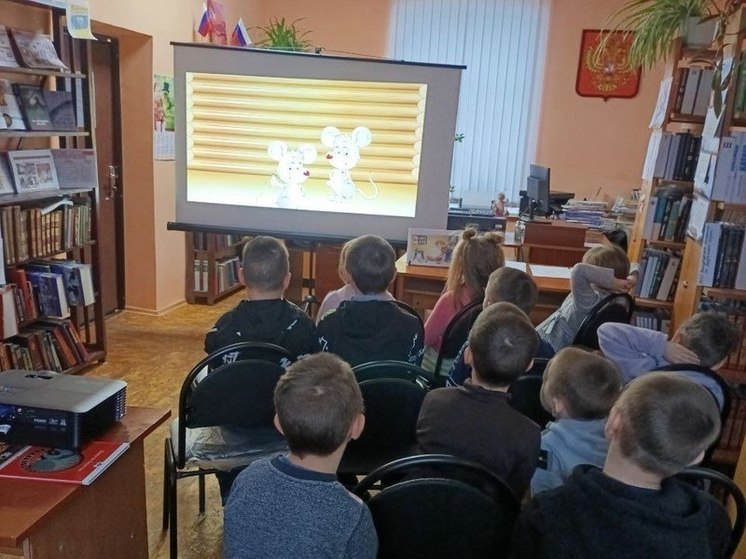 В Молочанске детей учили, как избегать опасностей, подстерегающих дома