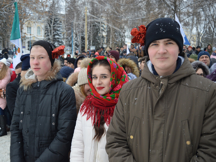 И.о. главы регионального минобра Алексей Фомин поздравил пензенцев с Днем студента