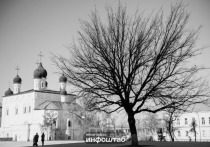 Согласно народному календарю, 26 января 2025 года отмечается Ермилов день, посвященный памяти святых мучеников Ермила и Стратоника Синигидонских