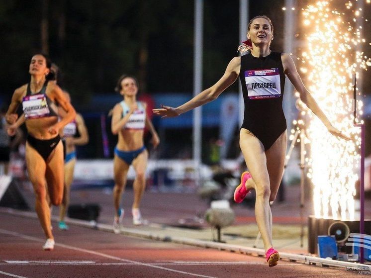 Брянская спортсменка покорила «Оренбургскую милю» с результатом 4:32.25