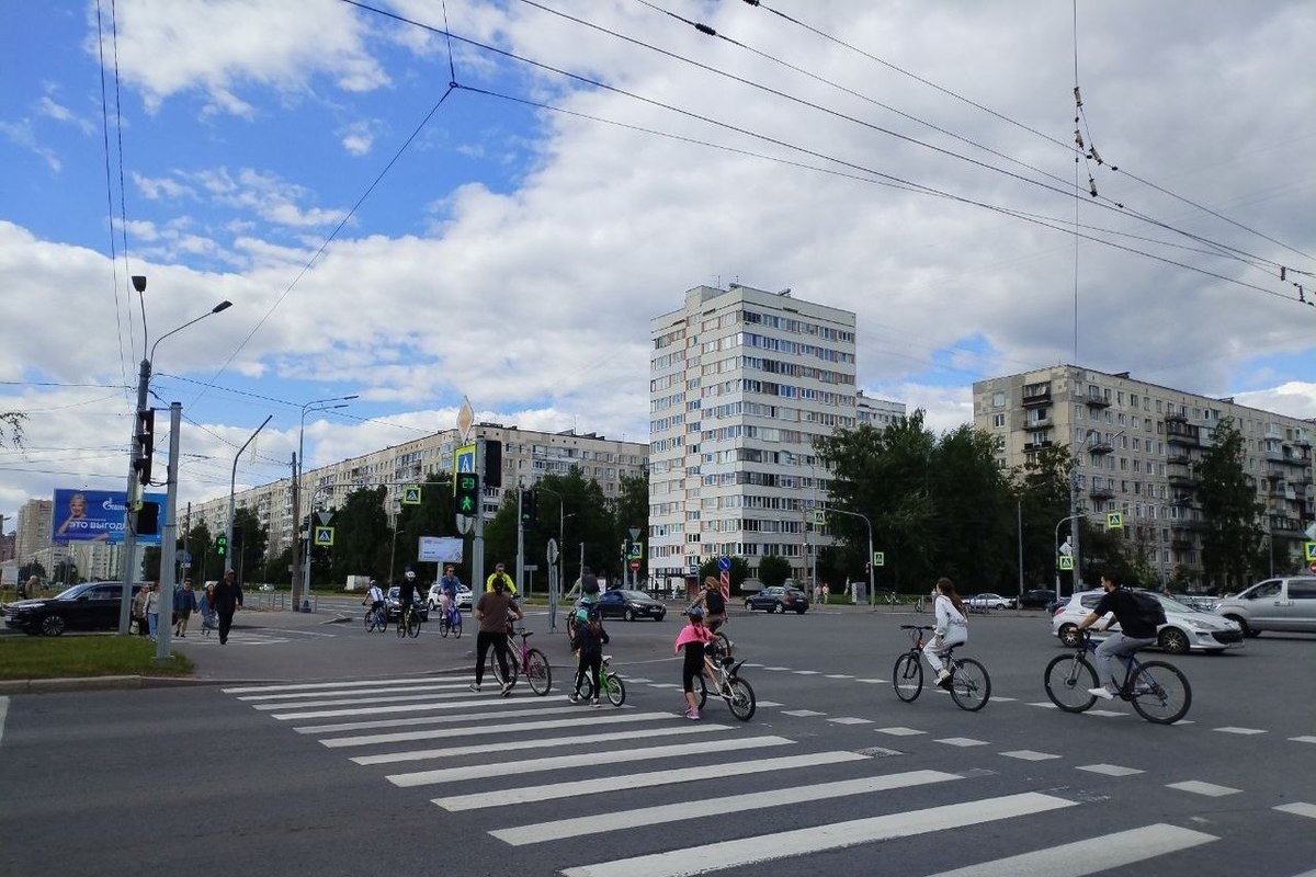 Центр Петербурга разгрузят переносом массовых мероприятий в районы города