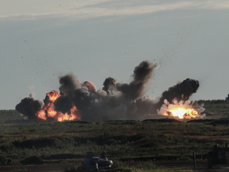 В Днепре сообщают о повторных взрывах на фоне тревоги в области