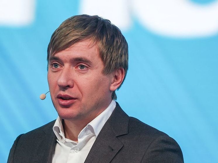 Глава Росмолодежи Гуров: европейские политики борются с детским творчеством