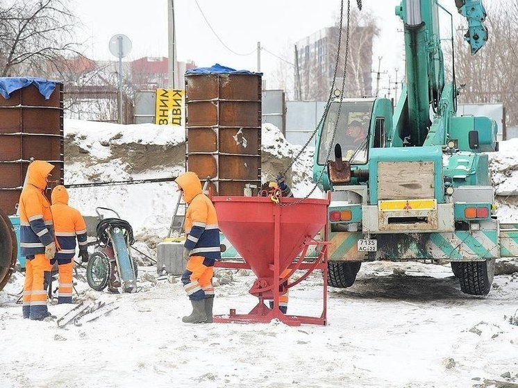 В Барнауле продолжается реконструкция Ташкентского моста