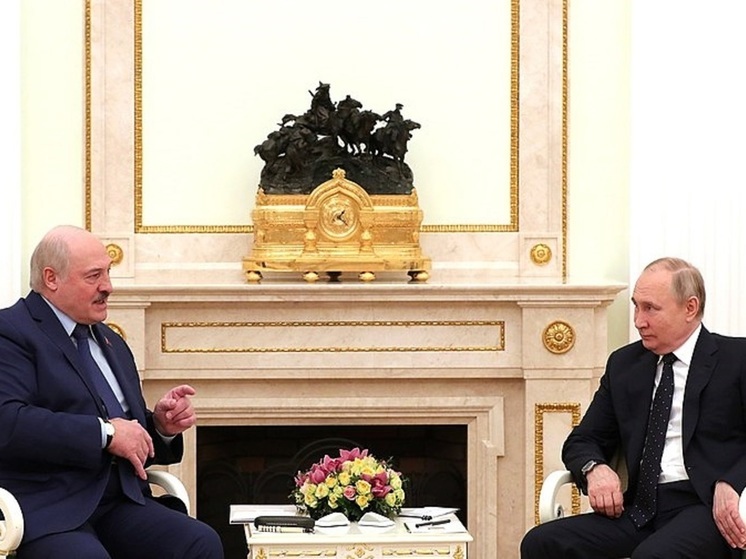 Путин поздравил Лукашенко с переизбранием на пост президента Белоруссии