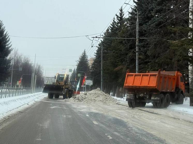 За зиму из Йошкар-Олы вывезли 46 тысяч кубов снега