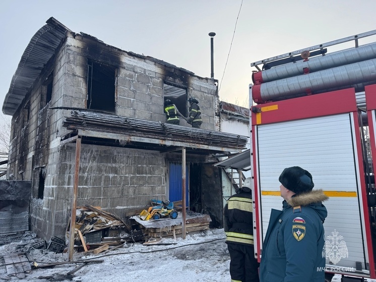 Владелец предприятия в Хакасии устроил пожар, отогревая трубы