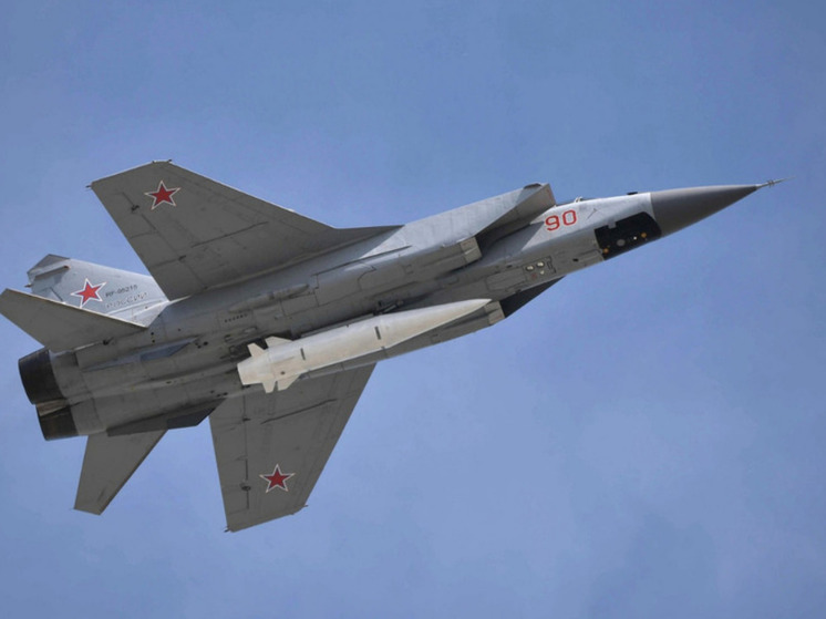SHOT: ВС РФ нанесли массированный удар по военным и энергетическим объектам Украины