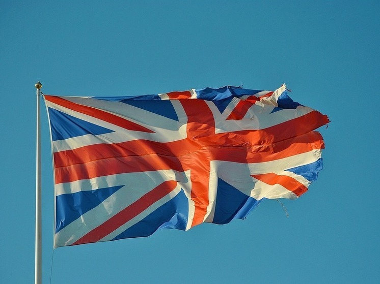 В Лондоне экоактивисты сорвали спектакль «Буря» с Сигурни Уивер