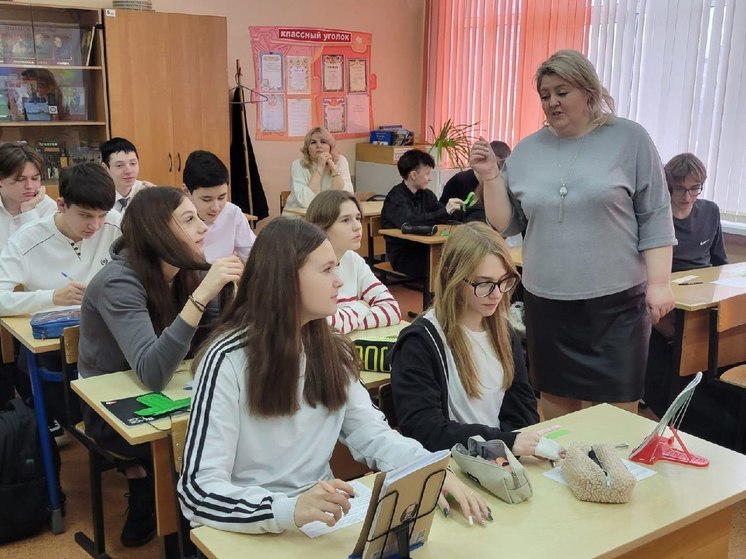 Ученикам 9-х классов школы №7 в Серпухове рассказали, как справиться со стрессом перед ОГЭ