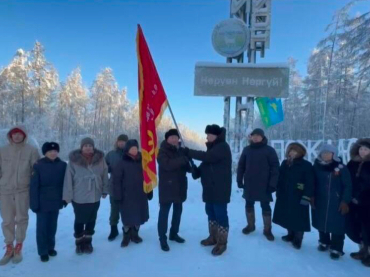 Томпонский район встретил «Знамя победы»