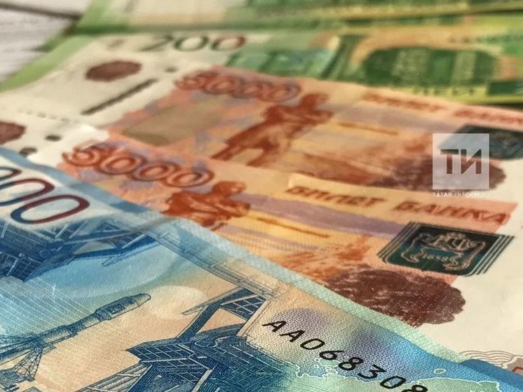 Пытаясь заменить медицинский полис, житель Татарстана потерял 7 млн рублей
