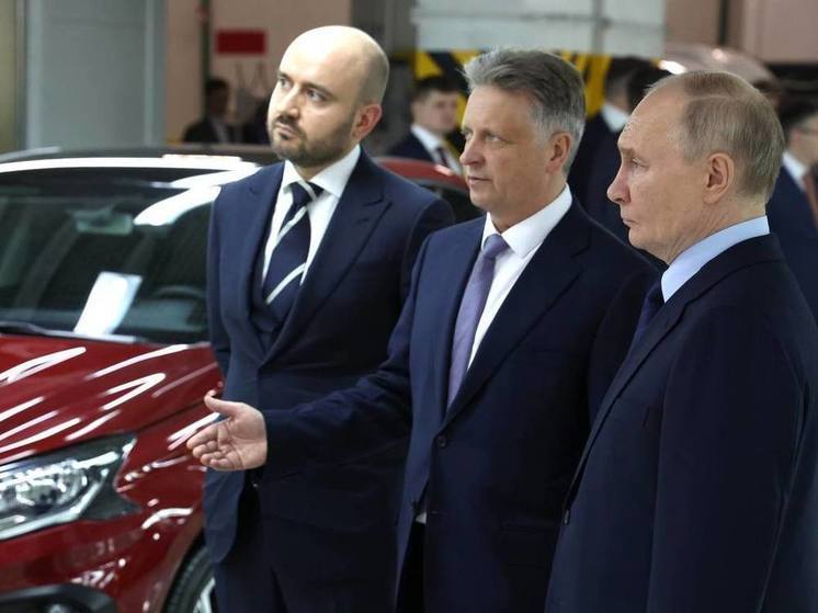 Сегодня президент России Владимир Путин работает в Тольятти и посетил «АВТОВАЗ»