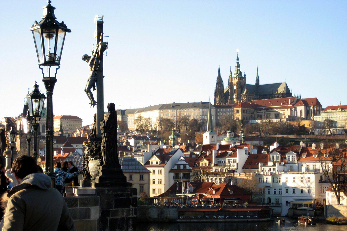 Чехи готовятся осенью изгнать проукраинское правительство