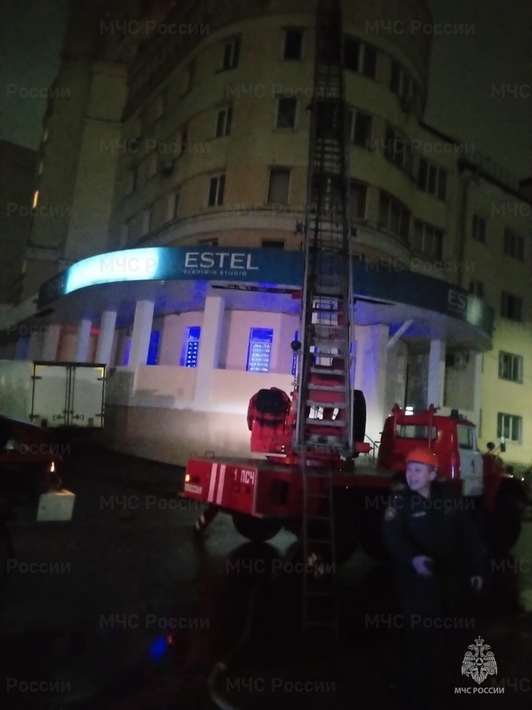 На пожаре во Владимире эвакуировали 11 человек